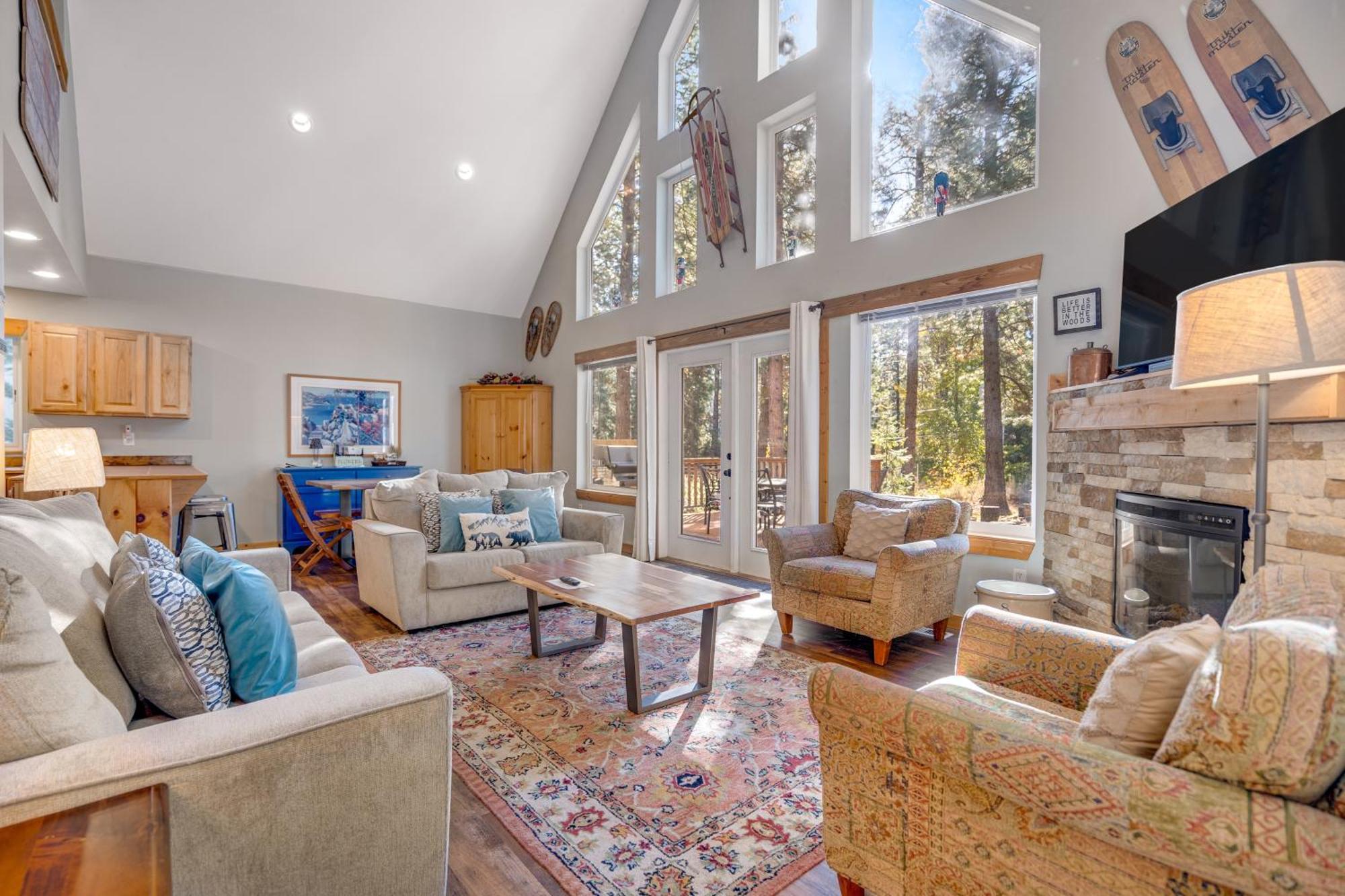 Twenty Pines Villa Левънуърт Екстериор снимка